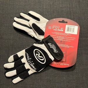 Rawlings BGP355Y Youth Batting Gloves

Youth medium